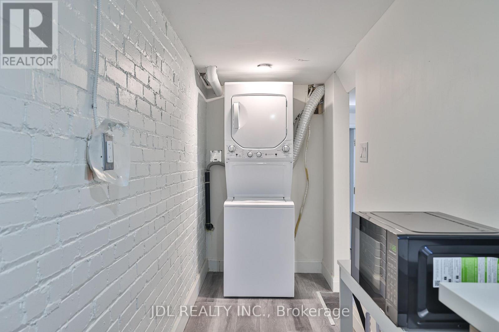 1 - 5 Sorauren Avenue, Toronto, Ontario  M6R 2C6 - Photo 18 - W12644408