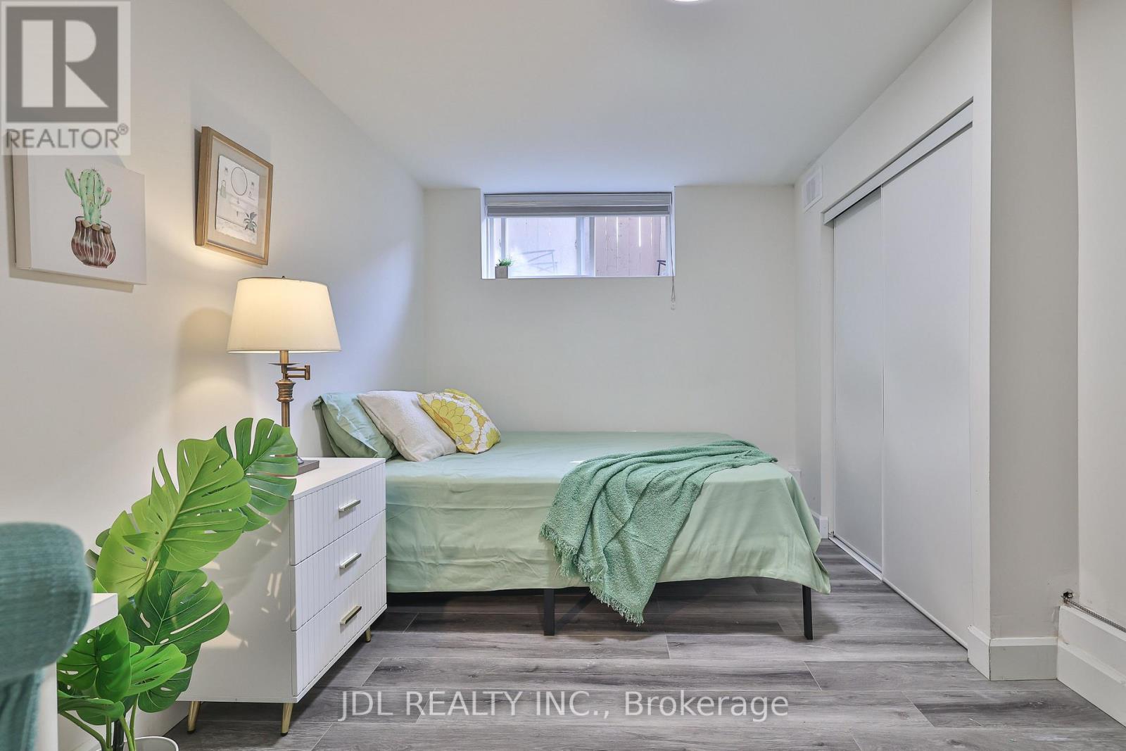 1 - 5 Sorauren Avenue, Toronto, Ontario  M6R 2C6 - Photo 2 - W12644408