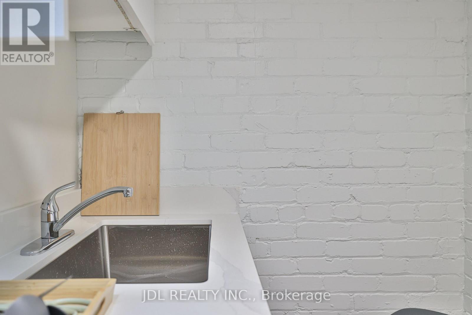 1 - 5 Sorauren Avenue, Toronto, Ontario  M6R 2C6 - Photo 20 - W12644408