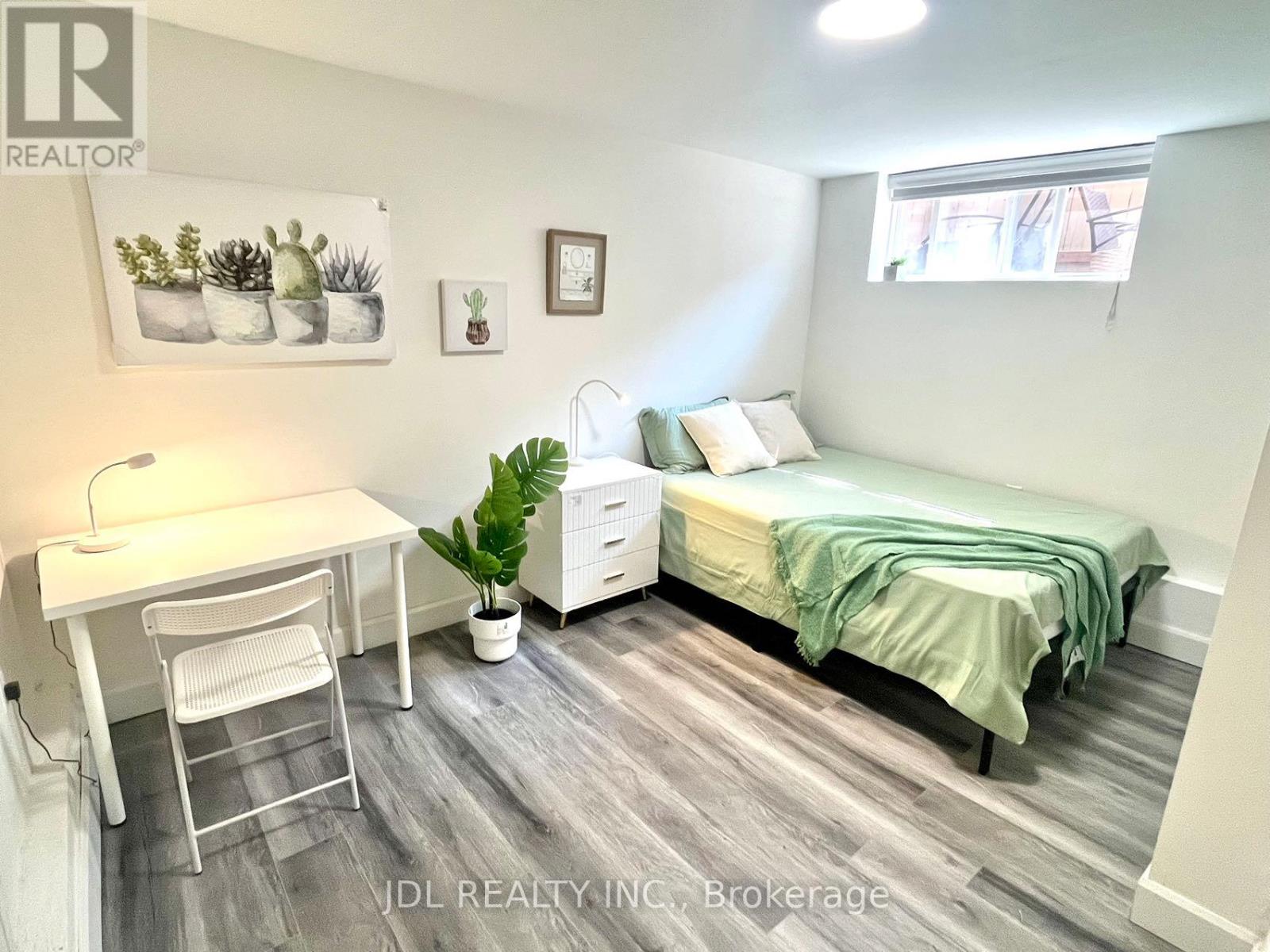 1 - 5 Sorauren Avenue, Toronto, Ontario  M6R 2C6 - Photo 23 - W12644408