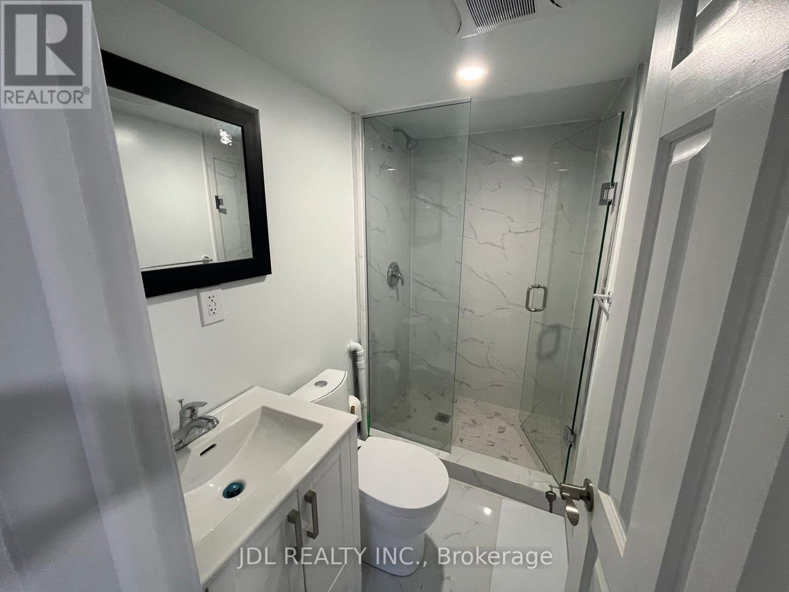 1 - 5 Sorauren Avenue, Toronto, Ontario  M6R 2C6 - Photo 29 - W12644408