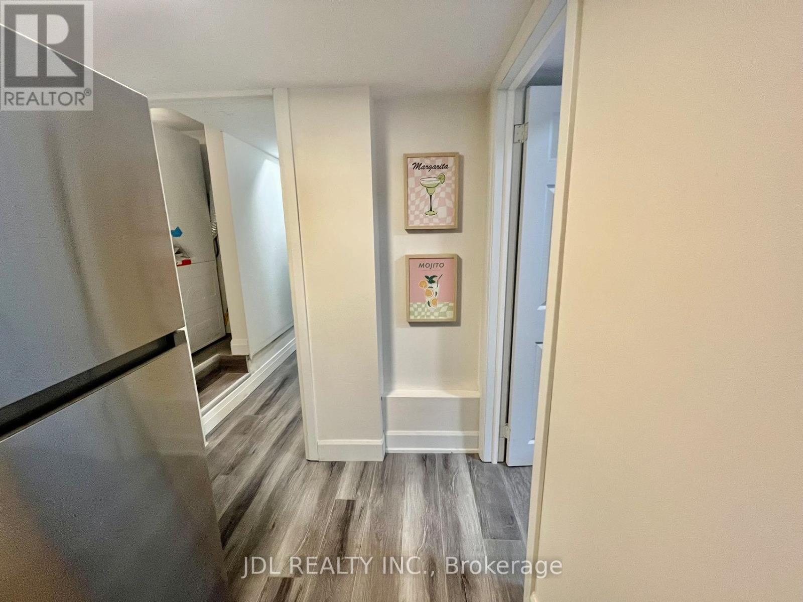 1 - 5 Sorauren Avenue, Toronto, Ontario  M6R 2C6 - Photo 32 - W12644408