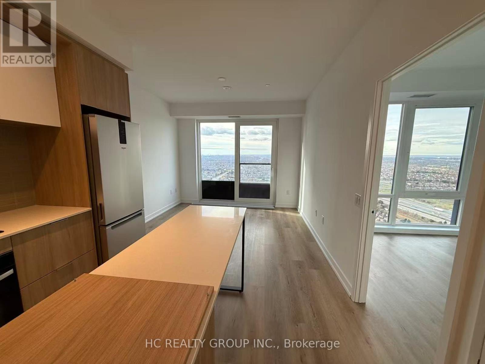 3809 - 395 Square One Drive, Mississauga, Ontario  L5B 0P6 - Photo 5 - W12644410