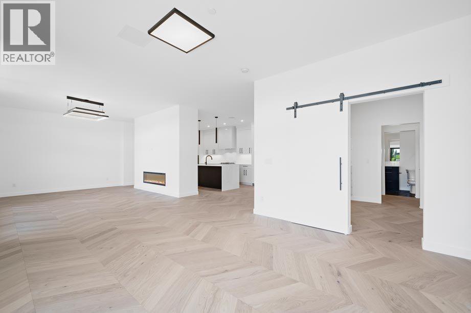 112, 835 78 Street Sw, Calgary, Alberta  T3H 6H6 - Photo 11 - A2273326