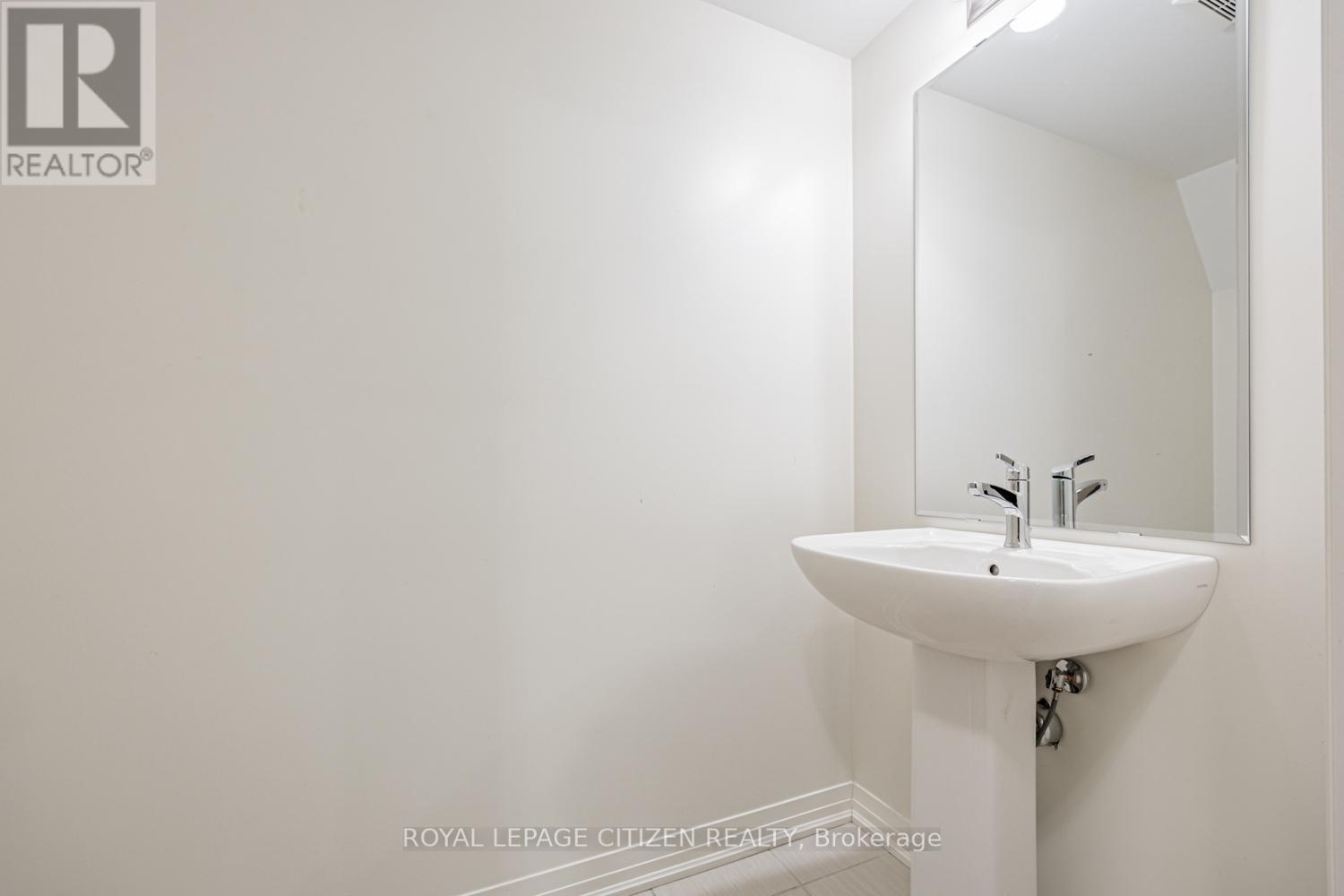 32 Emmas Way, Whitby, Ontario  L1R 0S7 - Photo 13 - E12644432