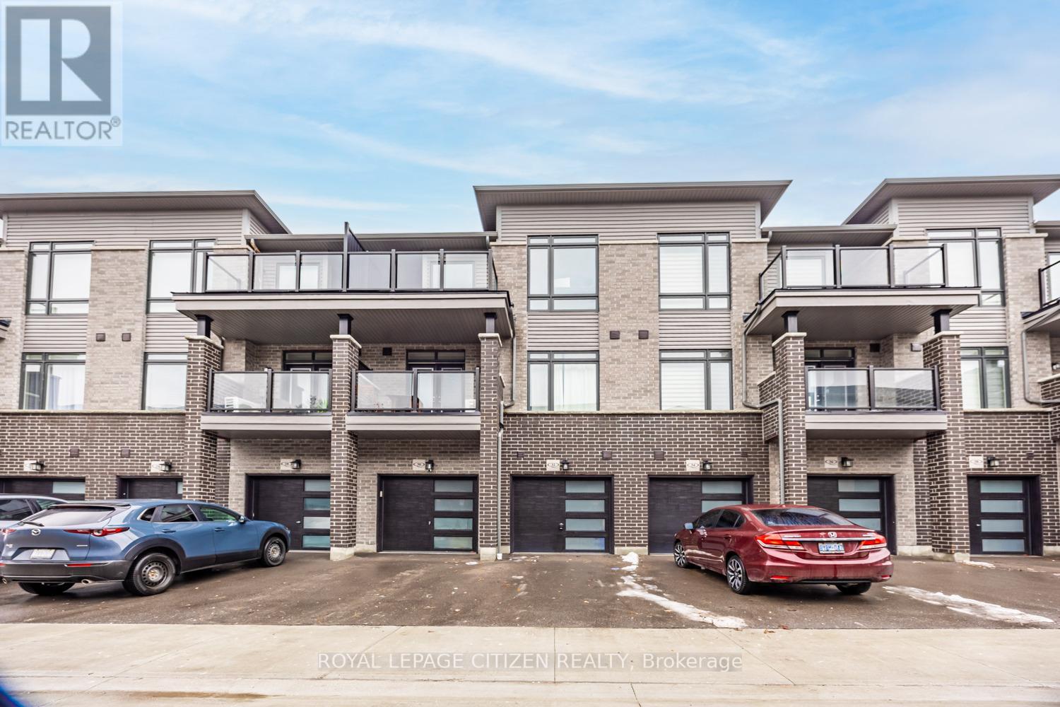 32 Emmas Way, Whitby, Ontario  L1R 0S7 - Photo 2 - E12644432