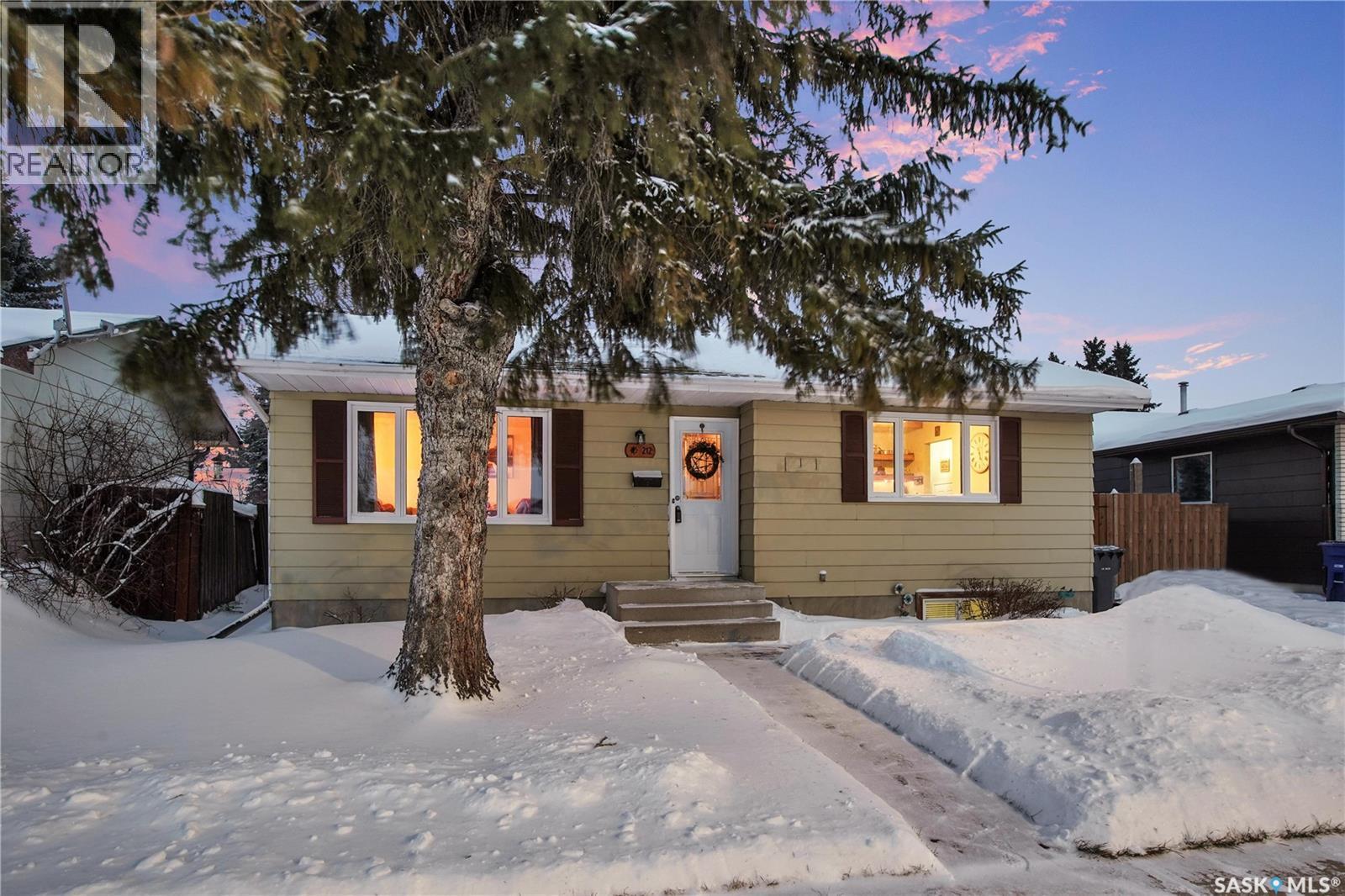 212 2nd AVENUE N, Warman, Saskatchewan