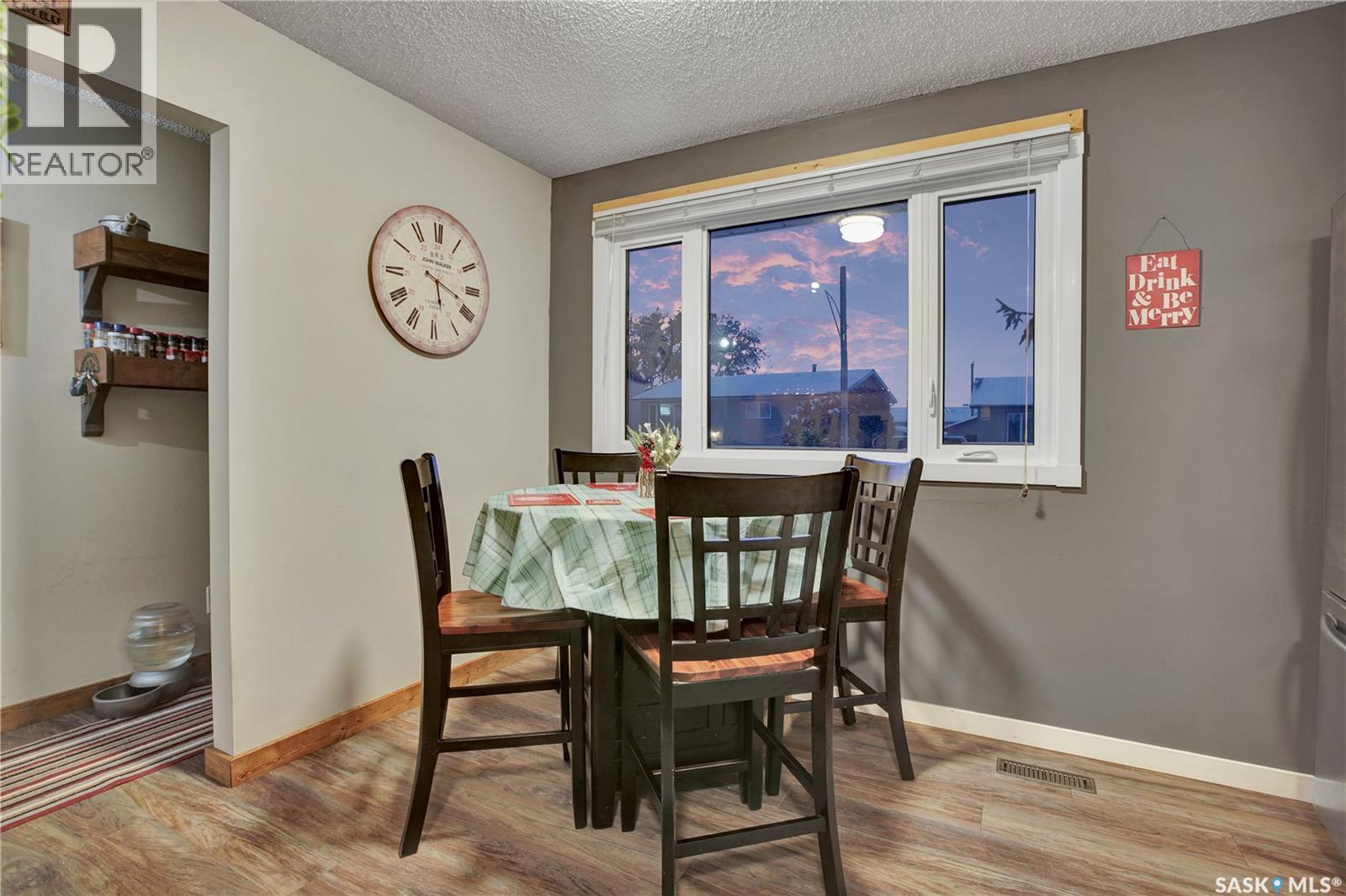 212 2nd Avenue N, Warman, Saskatchewan  S0K 4S0 - Photo 6 - SK025720