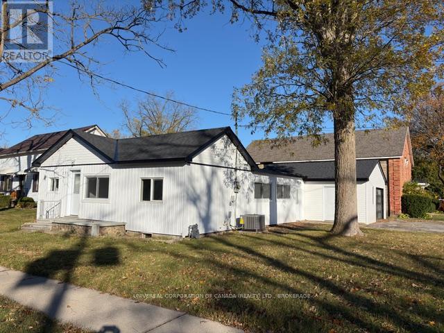 279 Sydenham Street E, Aylmer, Ontario  N5H 1M3 - Photo 2 - X12644440