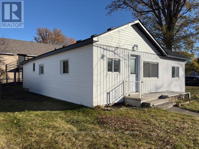 279 Sydenham Street E, Aylmer, Ontario  N5H 1M3 - Photo 4 - X12644440