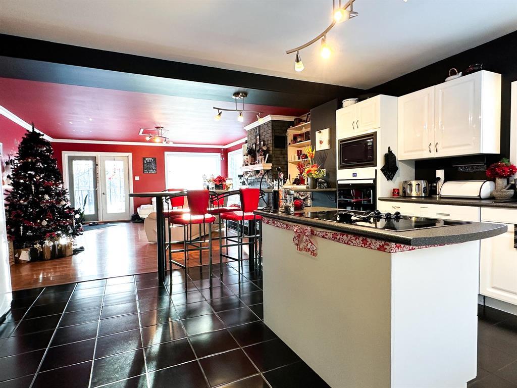 351 River Road, Swan River, Manitoba  R0L 1Z0 - Photo 17 - 202530100