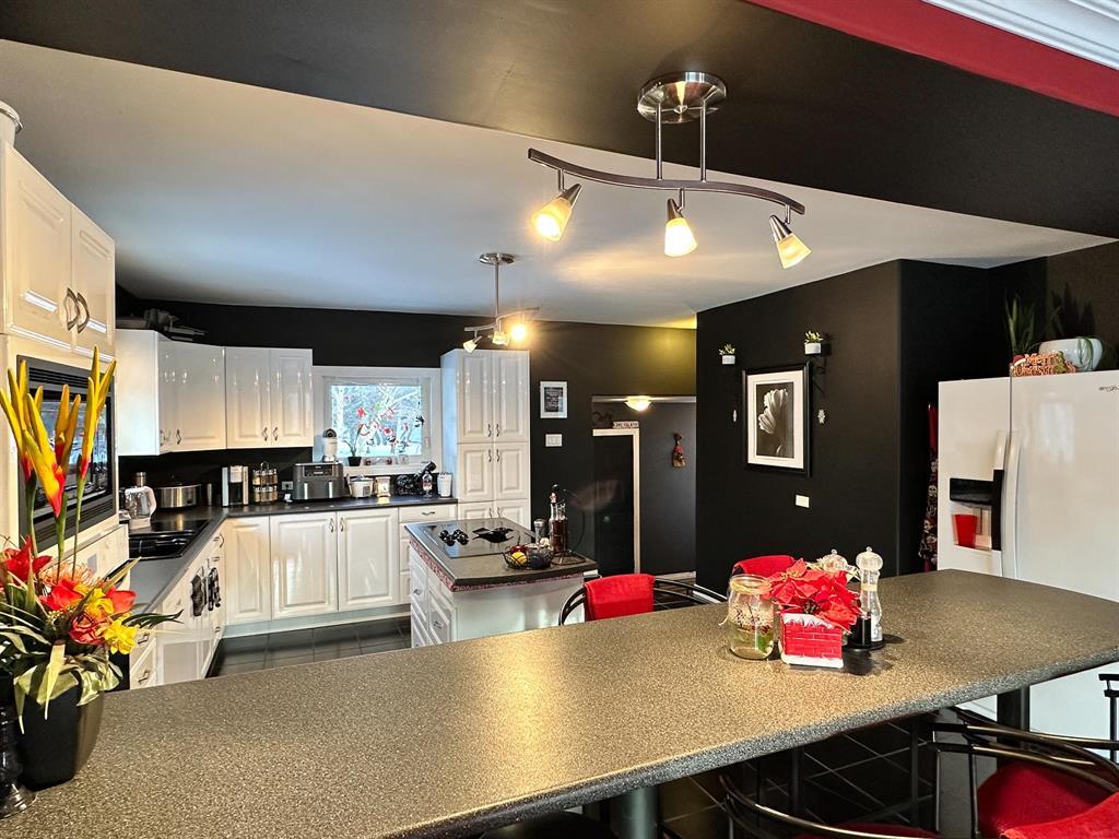 351 River Road, Swan River, Manitoba  R0L 1Z0 - Photo 18 - 202530100