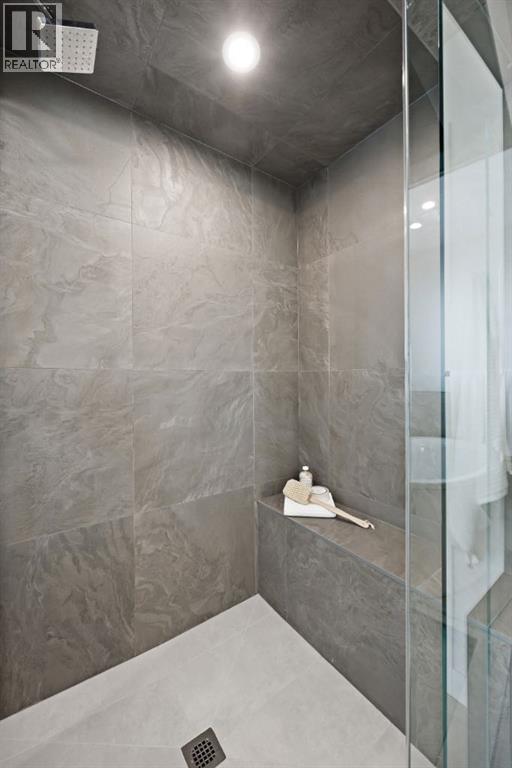 50 Westland Park Sw, Calgary, Alberta  T3H 0W1 - Photo 30 - A2273259