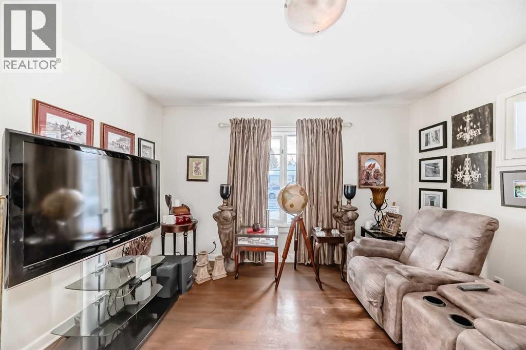 2204 25 Avenue Nw, Calgary, Alberta  T2M 2C1 - Photo 14 - A2273568