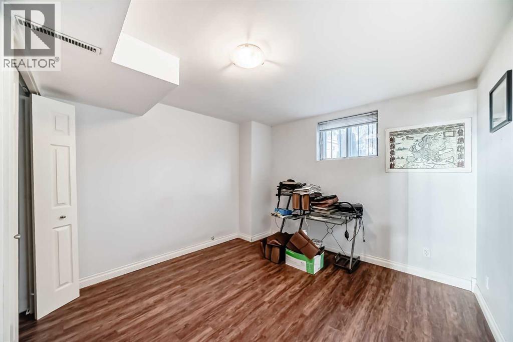 2204 25 Avenue Nw, Calgary, Alberta  T2M 2C1 - Photo 26 - A2273568