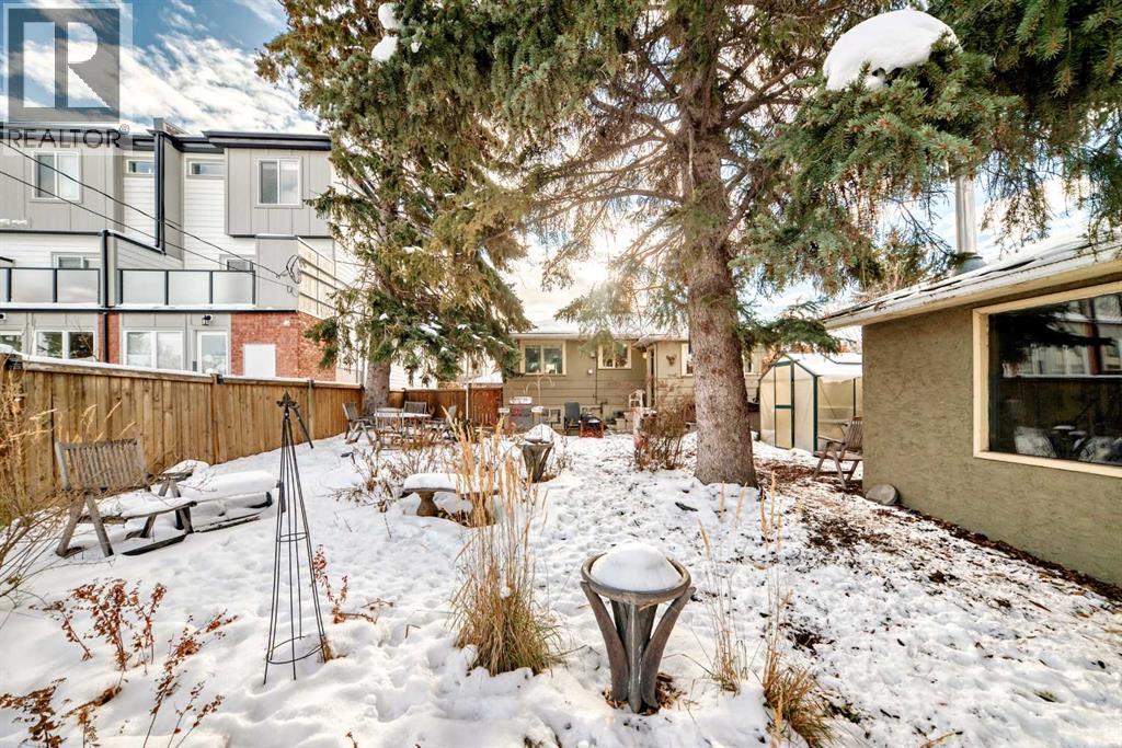 2204 25 Avenue Nw, Calgary, Alberta  T2M 2C1 - Photo 42 - A2273568