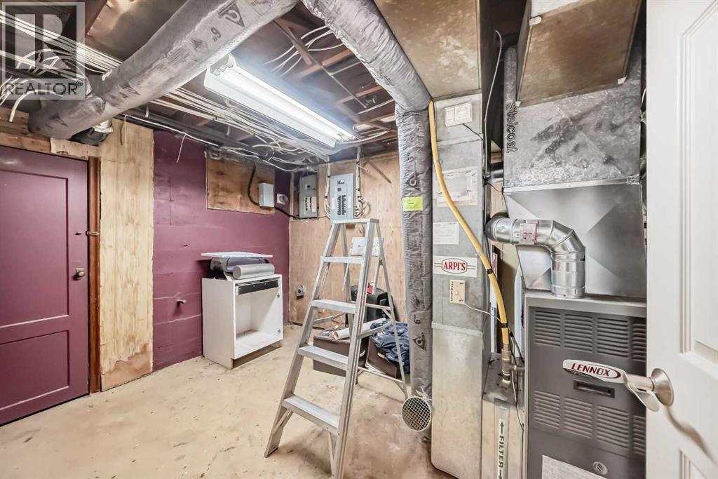 2204 25 Avenue Nw, Calgary, Alberta  T2M 2C1 - Photo 32 - A2273568