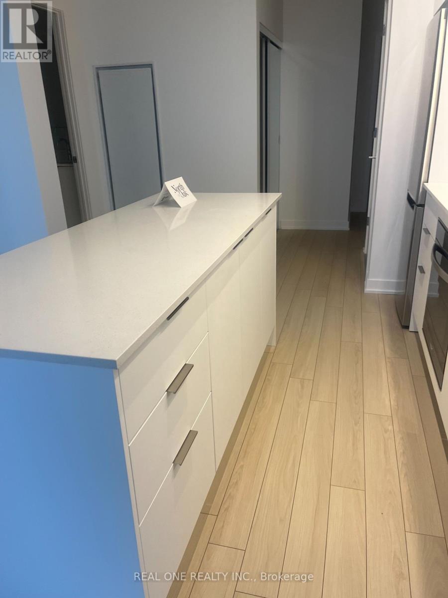 1608 - 3071 Trafalgar Road, Oakville, Ontario  L6H 8C6 - Photo 4 - W12644438