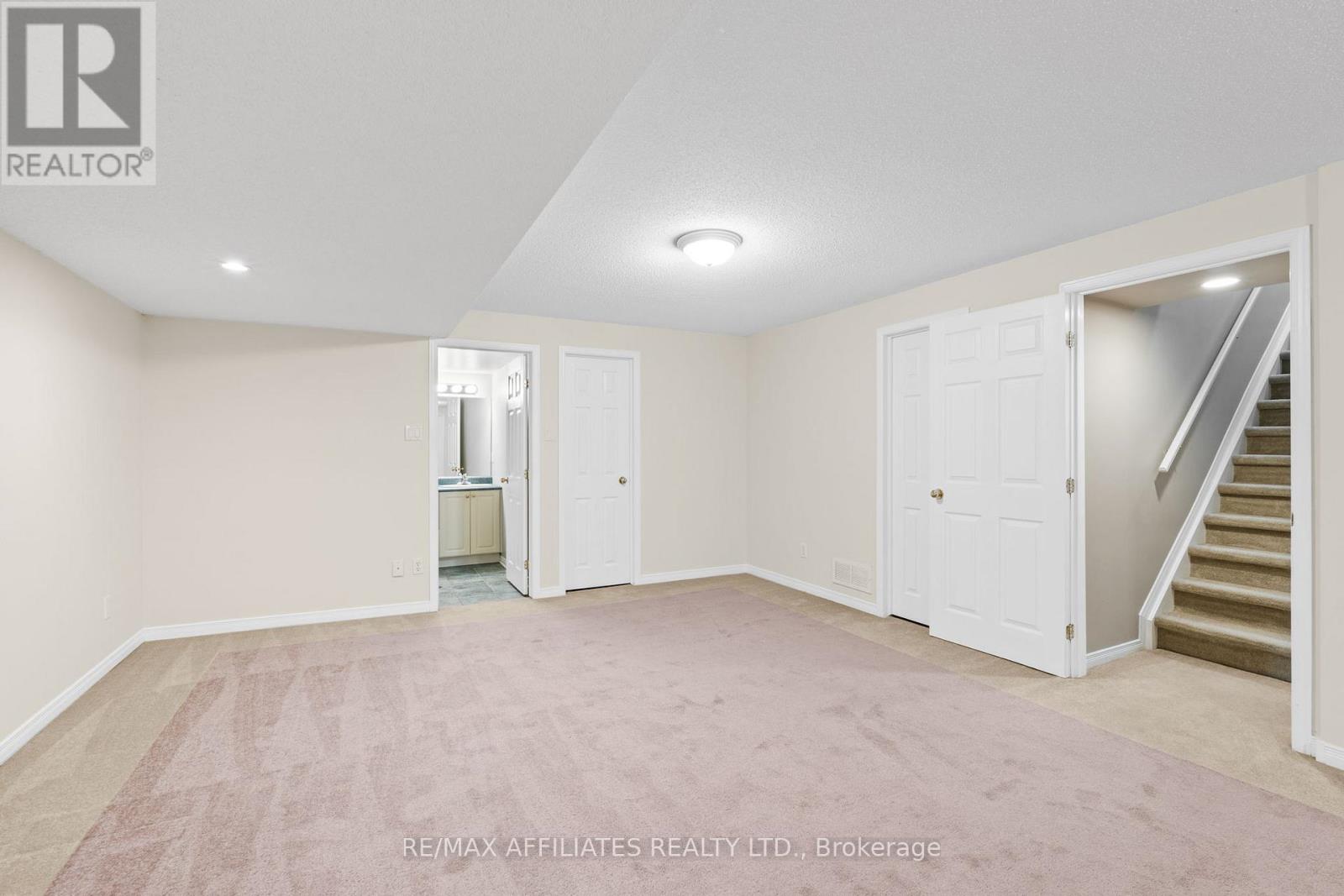 54 Dr Gordon Crescent, North Grenville, Ontario  K0G 1J0 - Photo 22 - X12548332