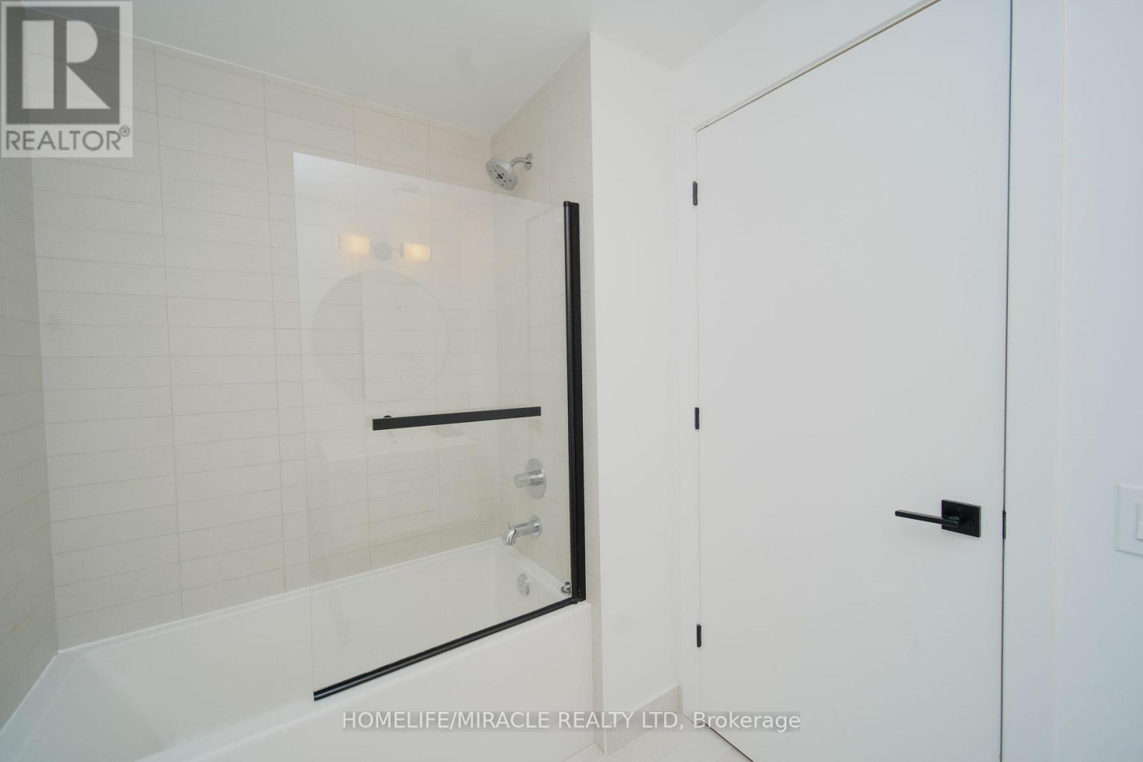 1913 - 403 Church Street, Toronto, Ontario  M4Y 2C2 - Photo 9 - C12609532