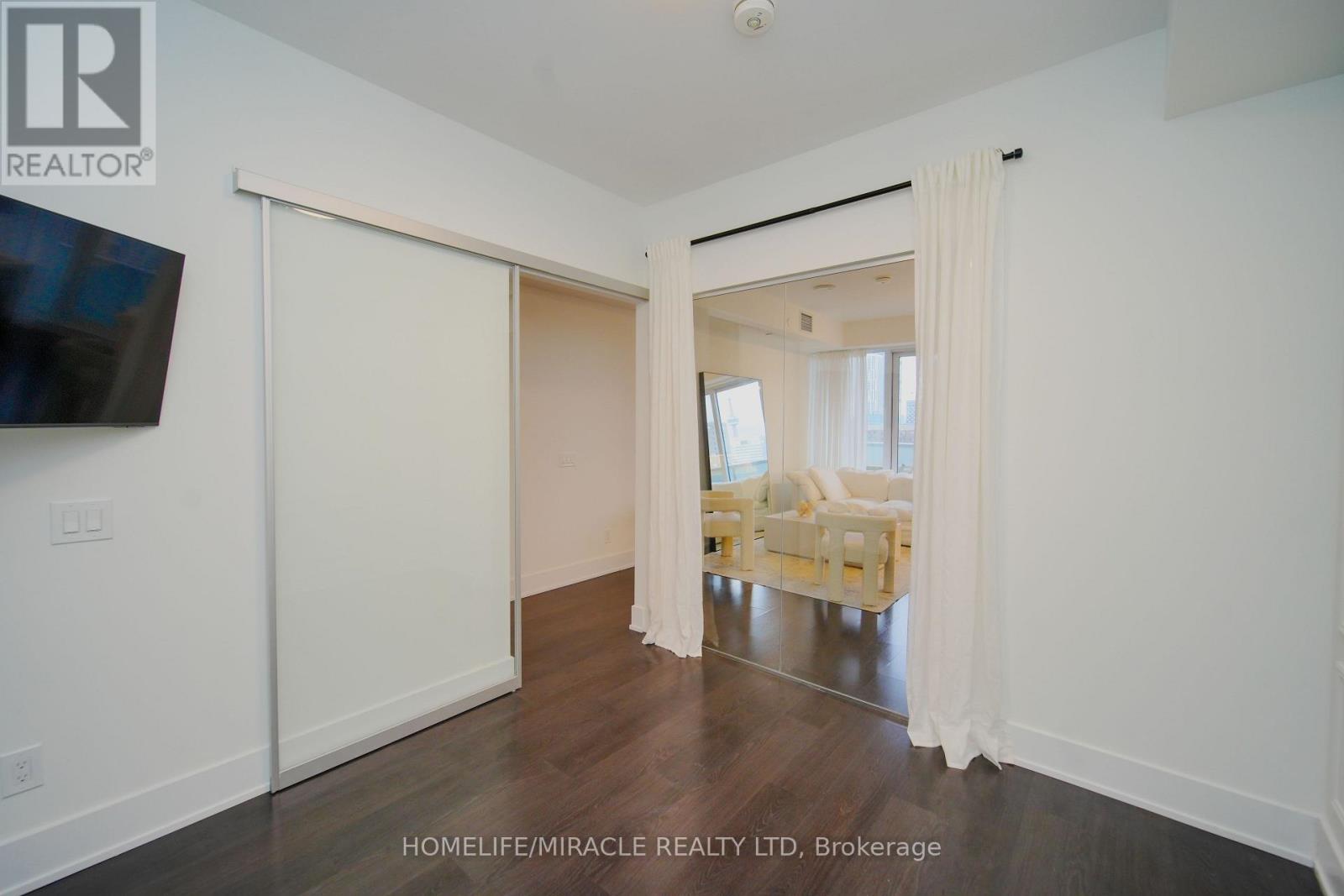 1913 - 403 Church Street, Toronto, Ontario  M4Y 2C2 - Photo 12 - C12609532