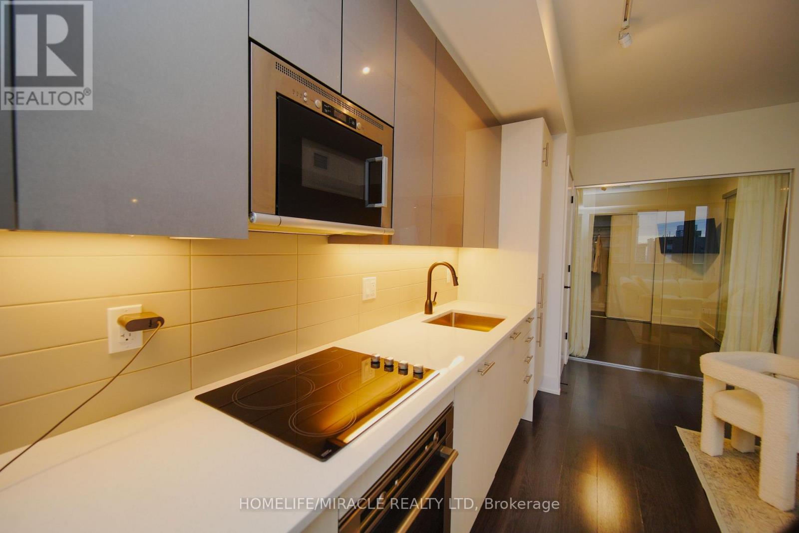 1913 - 403 Church Street, Toronto, Ontario  M4Y 2C2 - Photo 5 - C12609532