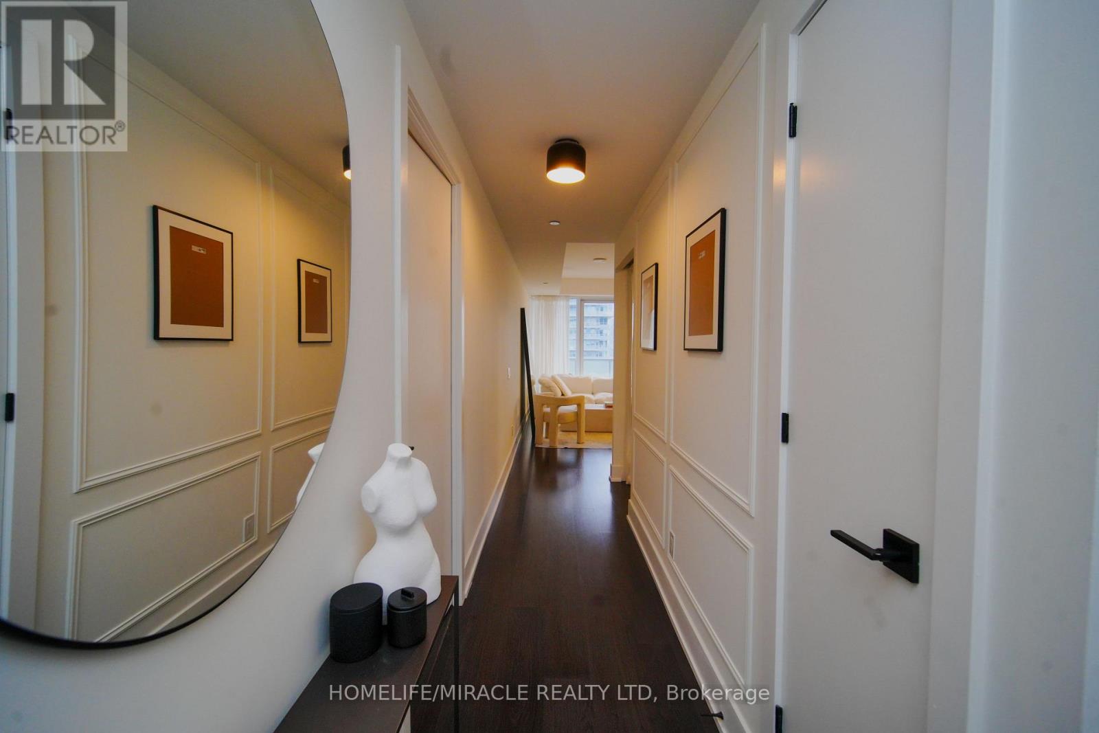 1913 - 403 Church Street, Toronto, Ontario  M4Y 2C2 - Photo 3 - C12609532