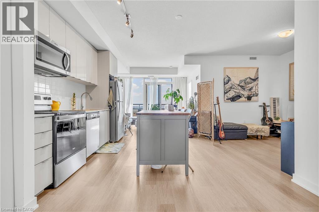 859 The Queensway Unit# 412, Toronto, Ontario  M8Z 1N8 - Photo 7 - 40794546