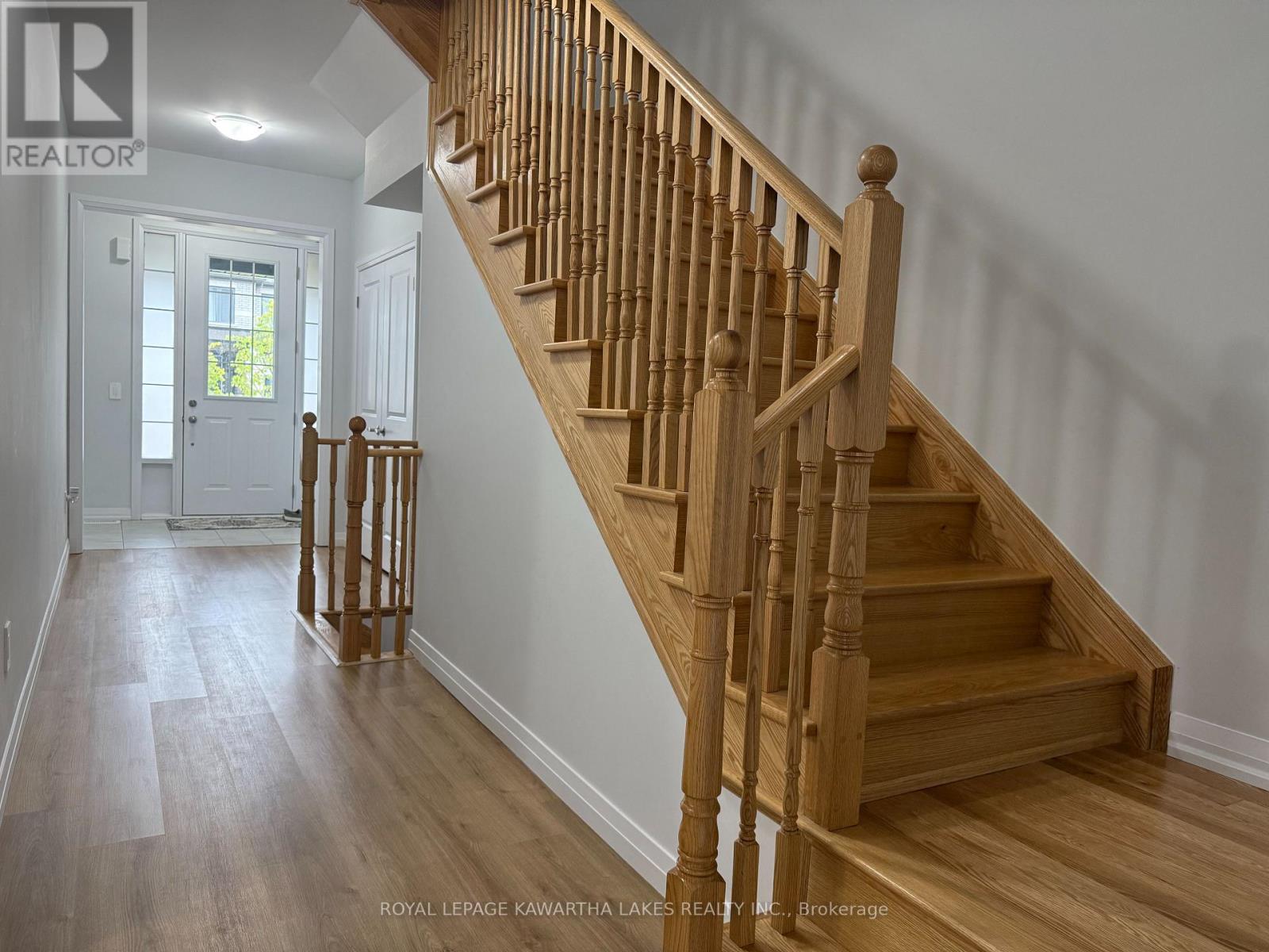 19 Keenan Street, Kawartha Lakes, Ontario  K9V 6C2 - Photo 14 - X12644470