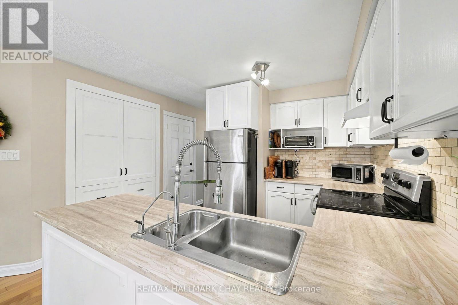 101 Kate Aitken Crescent, New Tecumseth, Ontario  L0G 1A0 - Photo 13 - N12644454