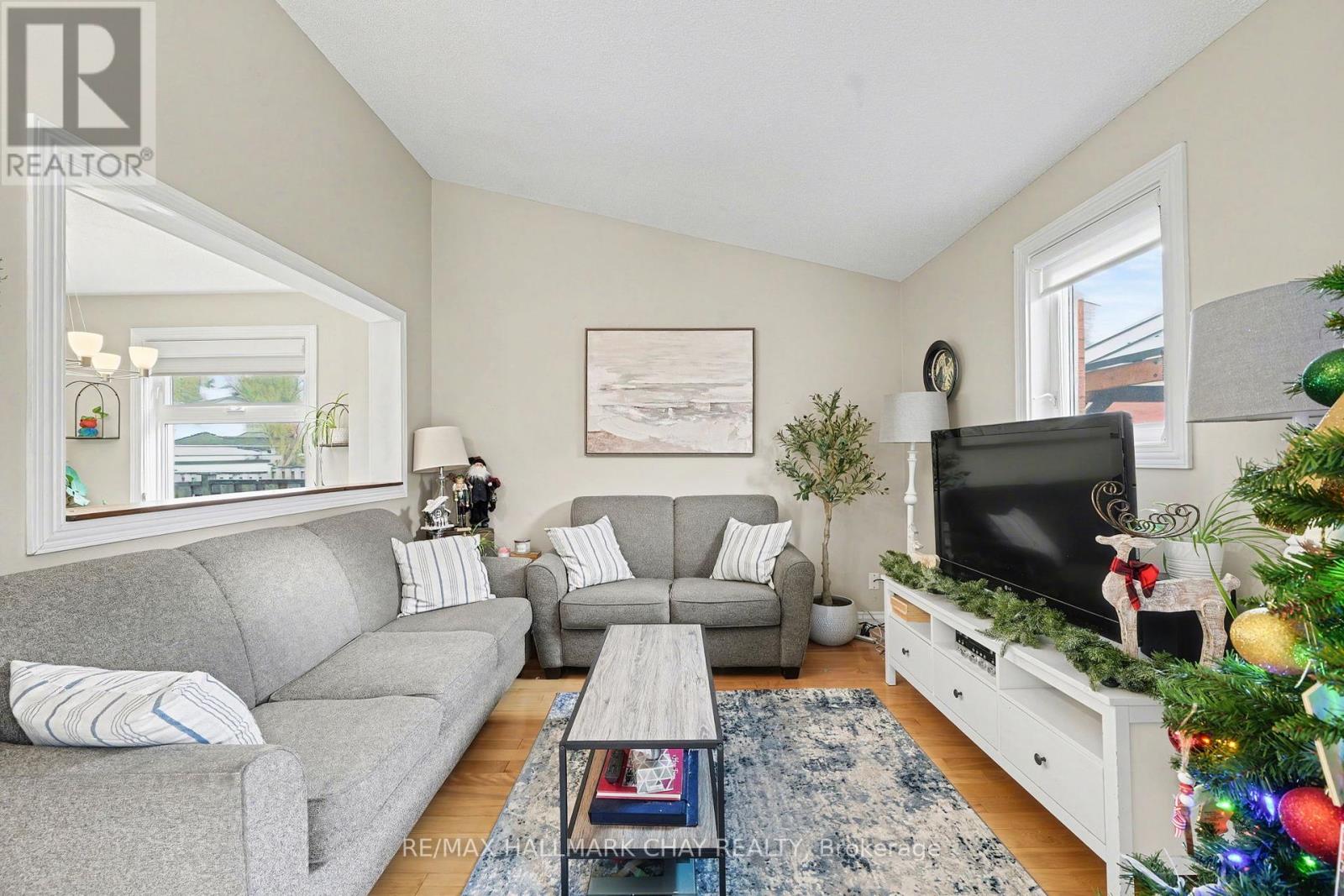 101 Kate Aitken Crescent, New Tecumseth, Ontario  L0G 1A0 - Photo 18 - N12644454