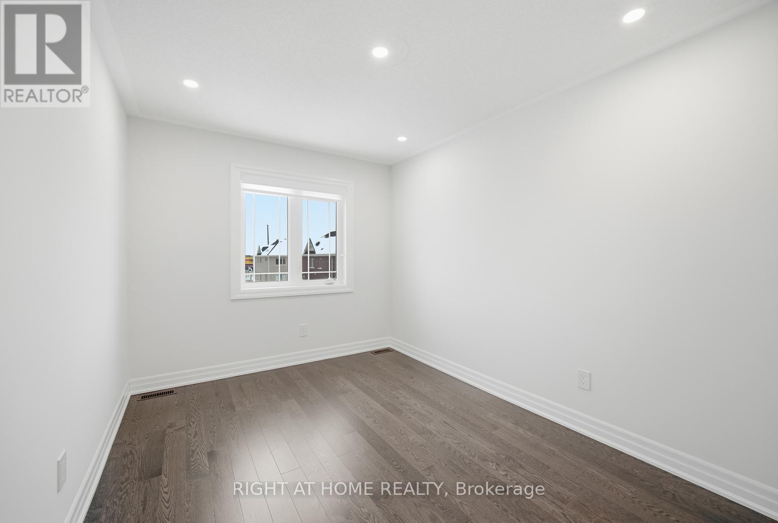 55 Clifford Crescent, New Tecumseth (Tottenham), Ontario  L0G 1W0 - Photo 26 - N12644462