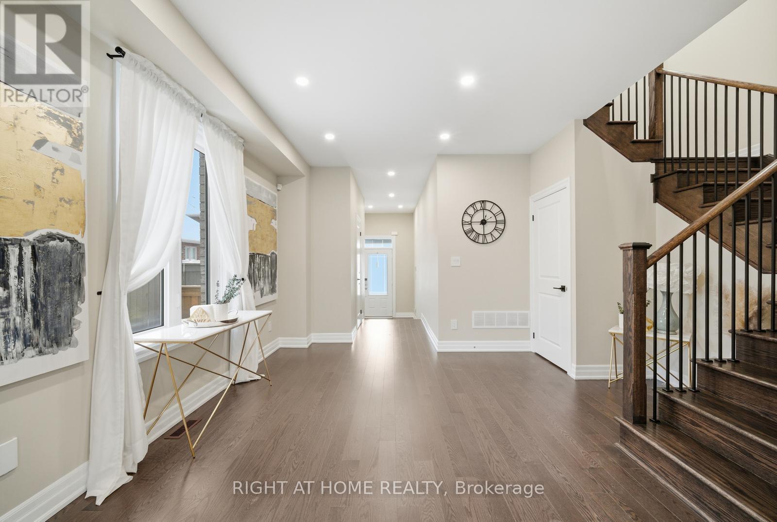 55 Clifford Crescent, New Tecumseth (Tottenham), Ontario  L0G 1W0 - Photo 9 - N12644462