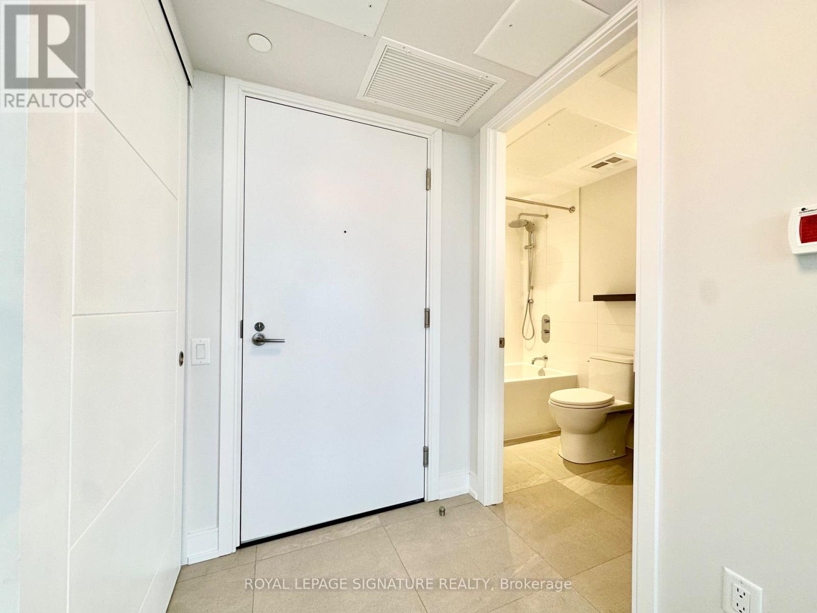 901 - 664 Spadina Avenue, Toronto, Ontario  M5S 0G4 - Photo 4 - C12644126