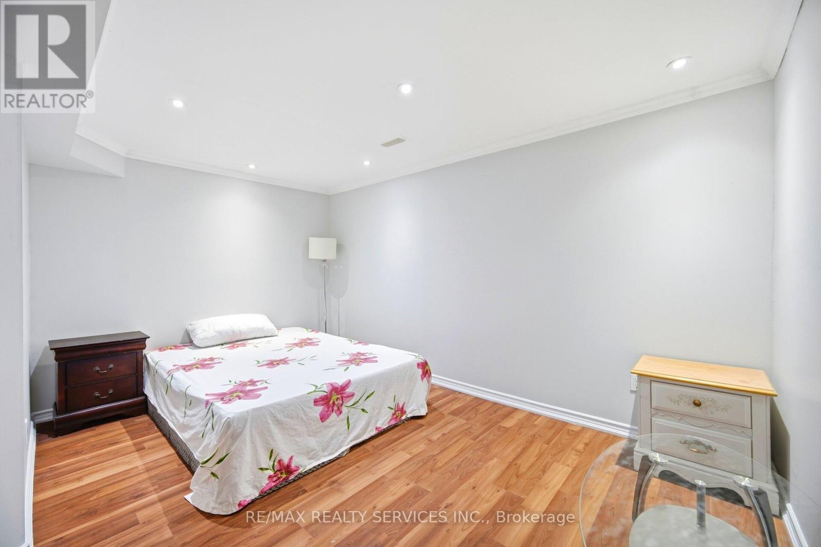 244 Brisdale Drive, Brampton, Ontario  L7A 2T3 - Photo 47 - W12644456