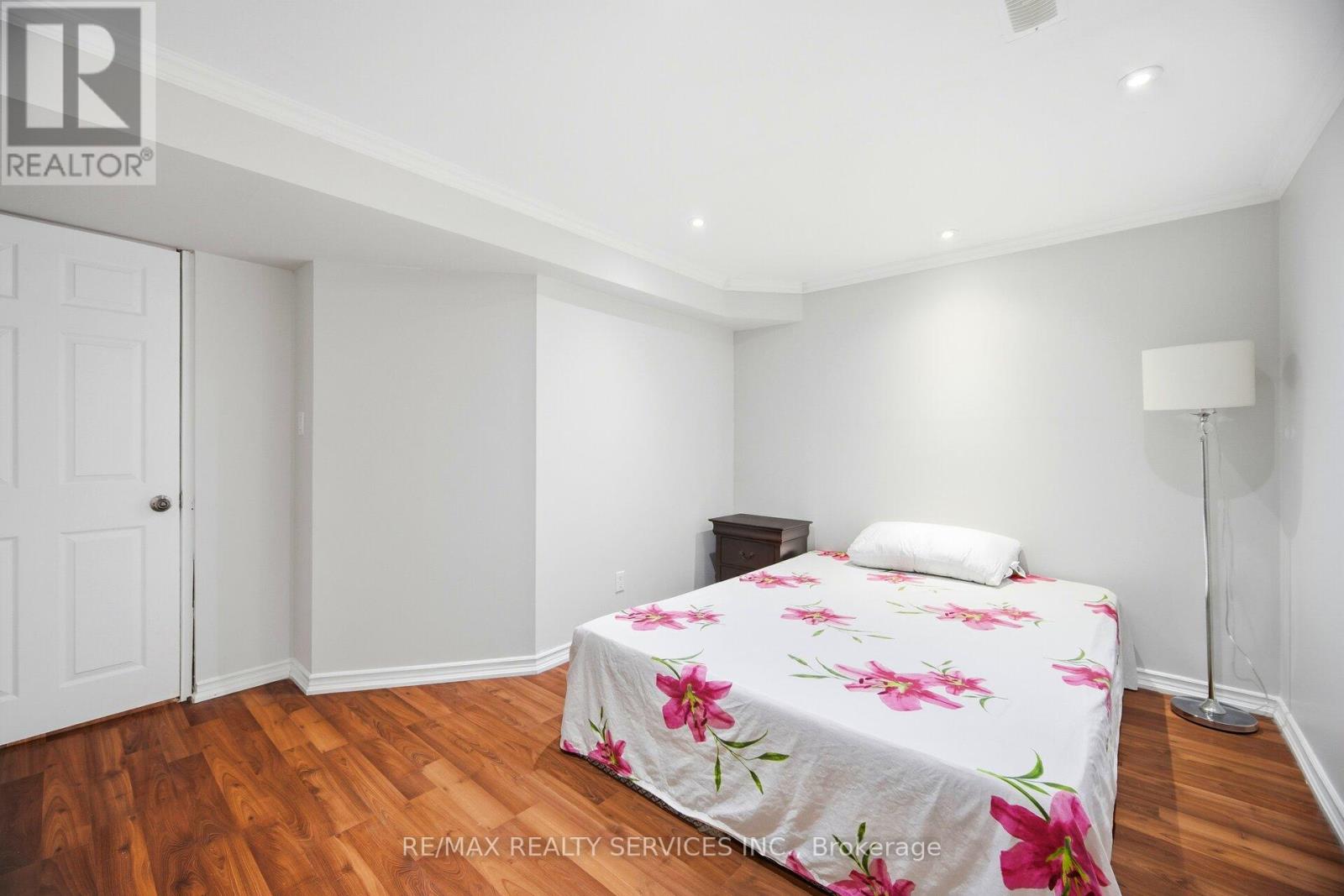 244 Brisdale Drive, Brampton, Ontario  L7A 2T3 - Photo 48 - W12644456