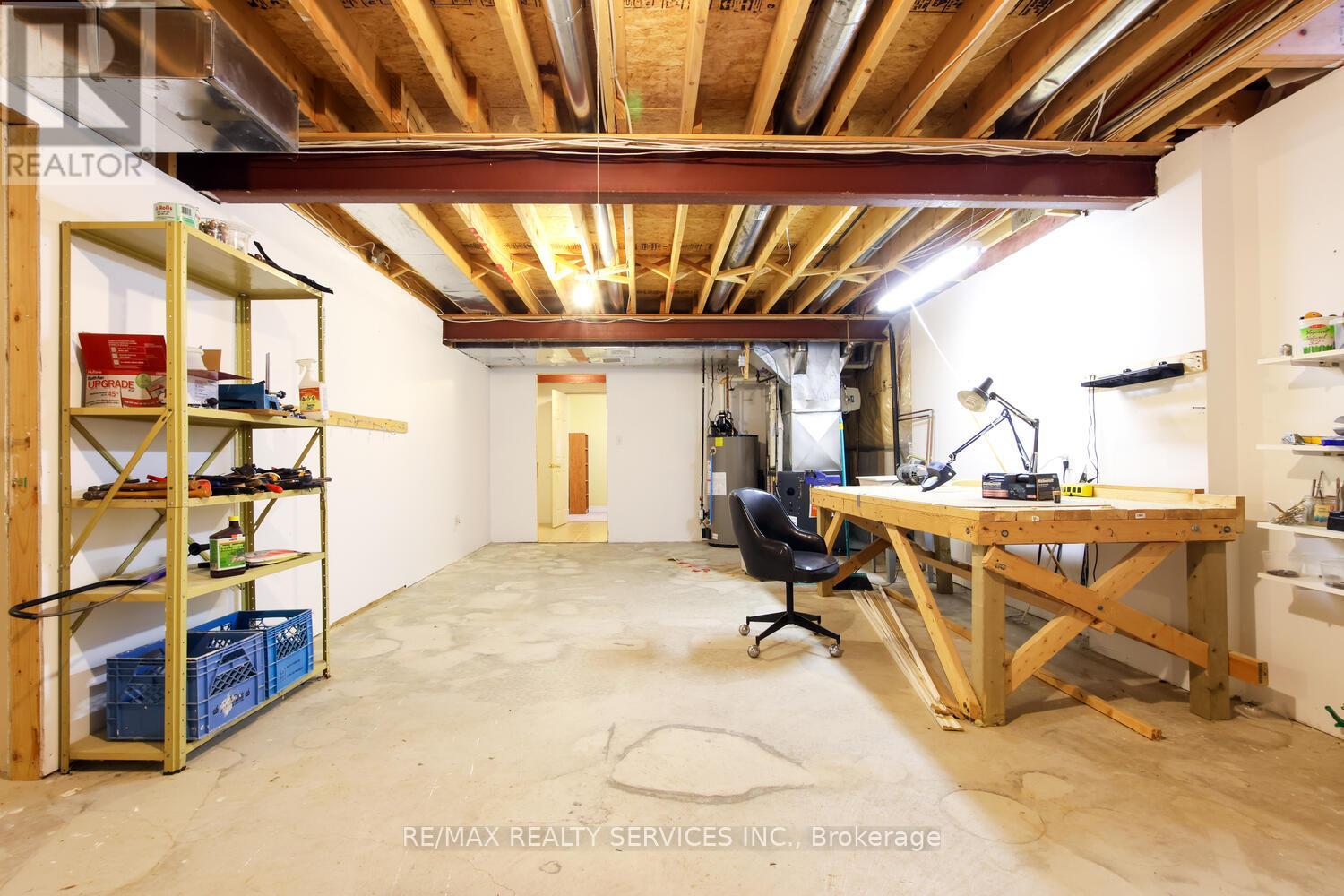 47 Collingwood Avenue, Brampton, Ontario  L7A 1L7 - Photo 38 - W12644472