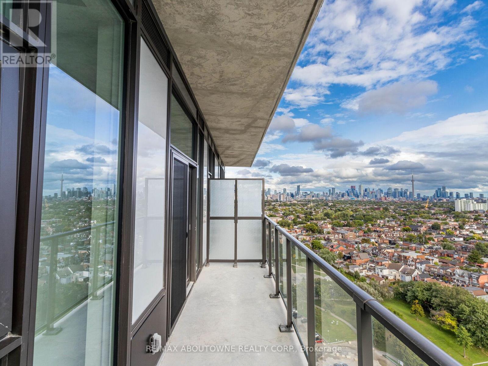 1912 - 10 Graphophone Grove, Toronto, Ontario  M6H 0E5 - Photo 29 - W12644036