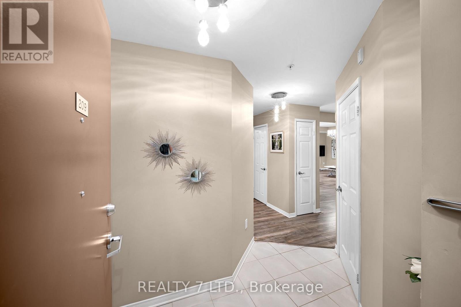 209 - 16 Sullivan Avenue, Thorold, Ontario  L2V 2Y2 - Photo 7 - X12644478