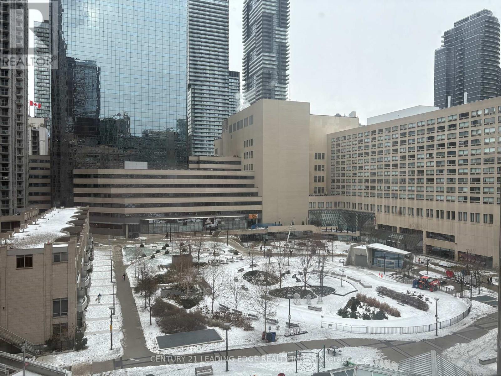 903 - 44 Gerrard Street W, Toronto, Ontario  M5G 2K2 - Photo 3 - C12635028