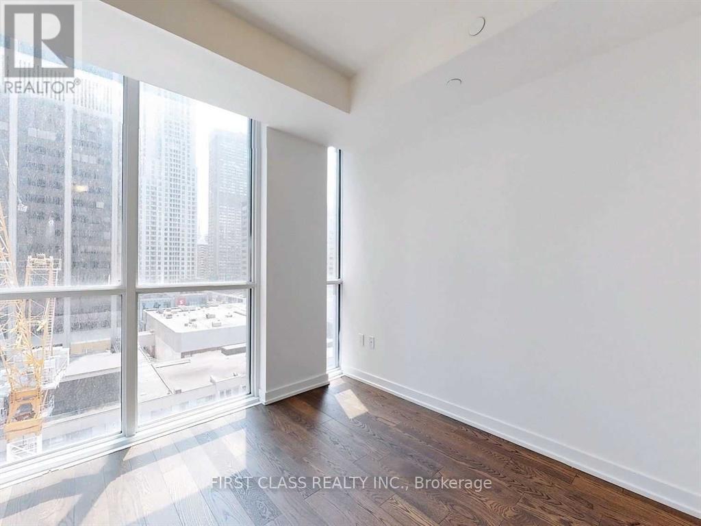 1801 - 1 Yorkville Avenue, Toronto, Ontario  M4W 1L1 - Photo 4 - C12644484