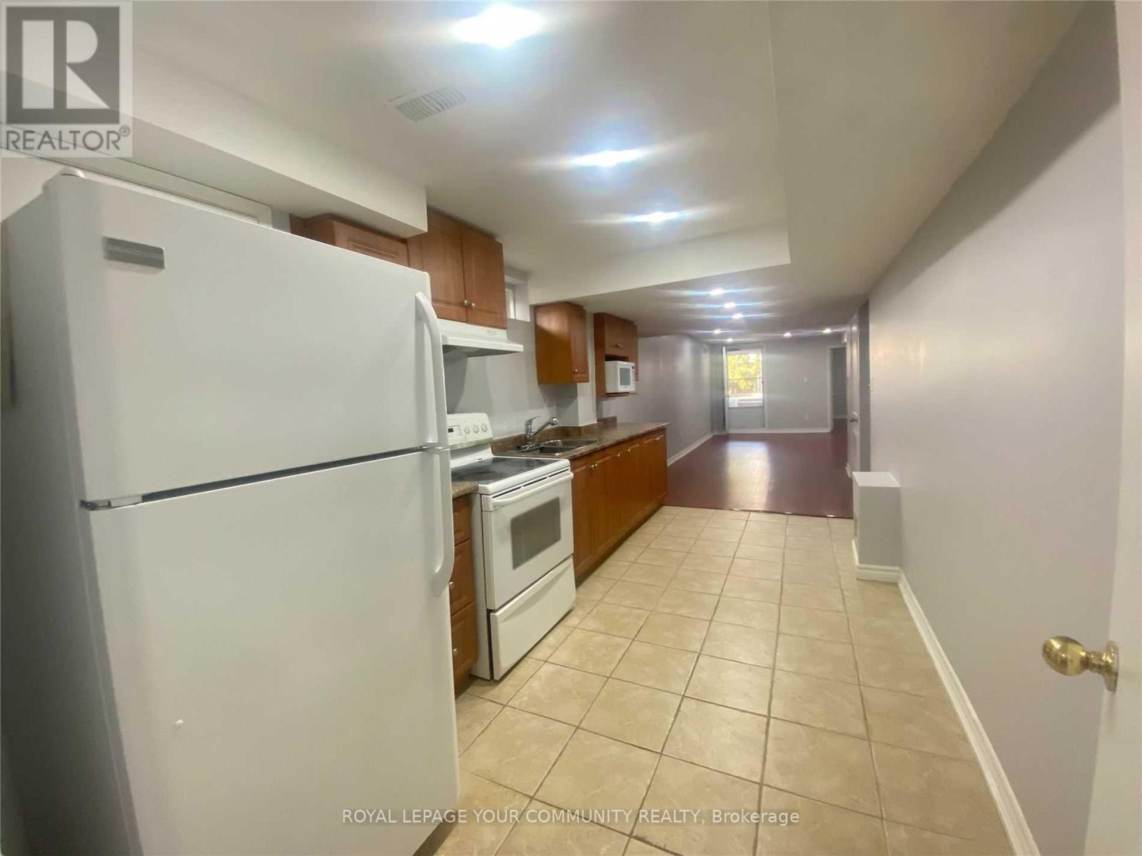 Lower - 288 Monte Carlo Drive, Vaughan, Ontario  L4H 1R2 - Photo 8 - N12644480