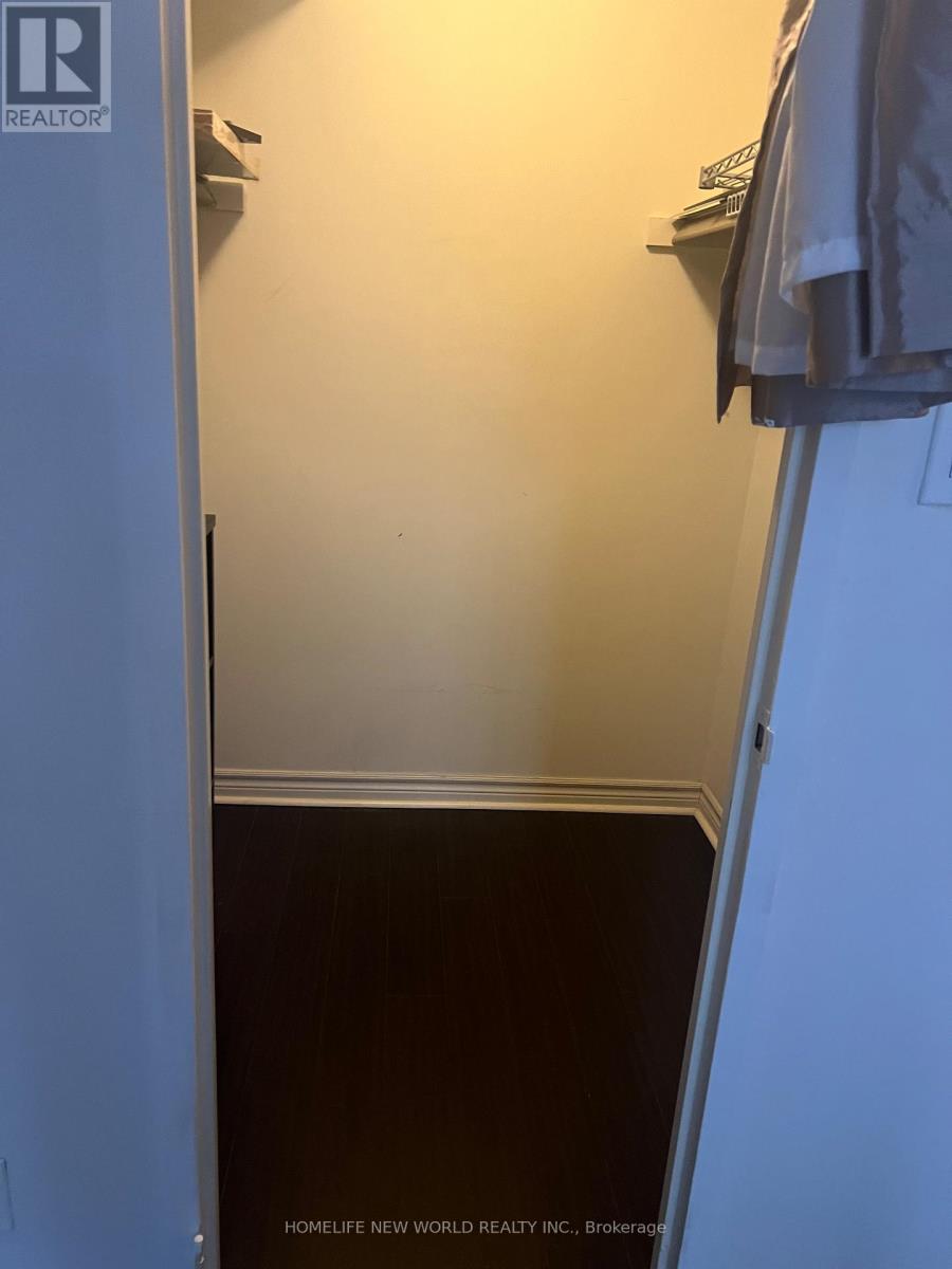 1503 - 633 Bay Street, Toronto, Ontario  M5G 2G4 - Photo 9 - C12639200