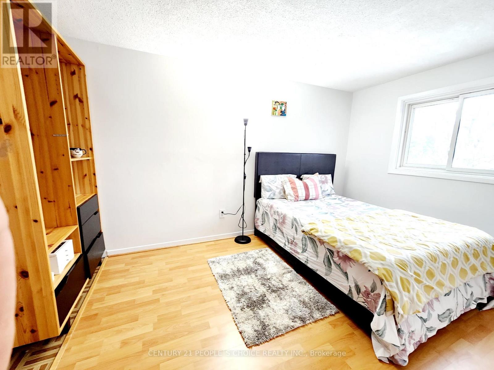 7275 Corrine Crescent, Mississauga, Ontario  L5N 5C3 - Photo 22 - W12638662