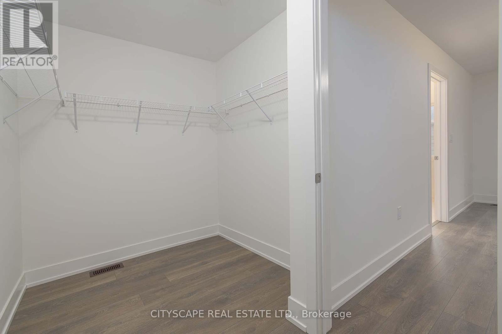 3079 Robert Lamb Boulevard, Oakville, Ontario  L6H 8B7 - Photo 21 - W12643666