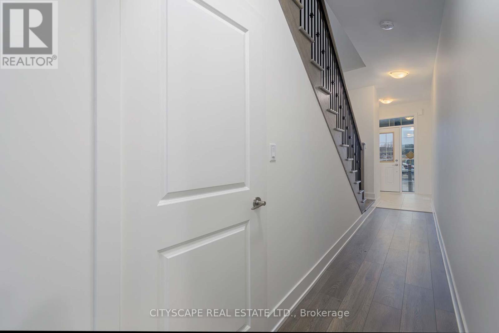 3079 Robert Lamb Boulevard, Oakville, Ontario  L6H 8B7 - Photo 30 - W12643666