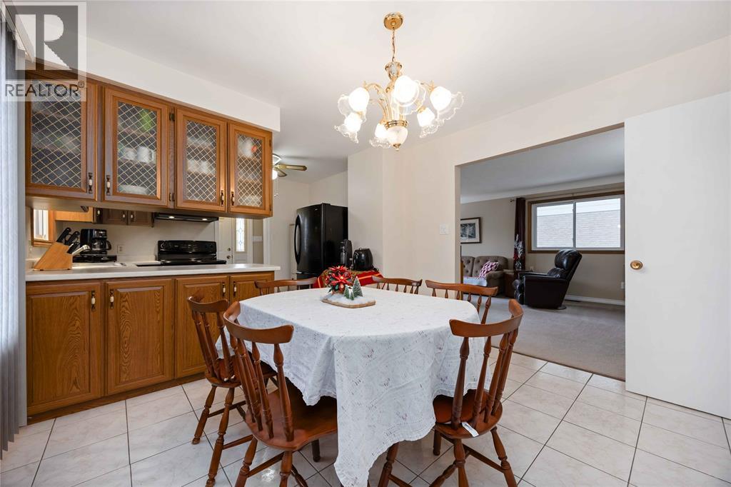 332 Exmouth Street, Sarnia, Ontario  N7T 5N3 - Photo 6 - 25031847