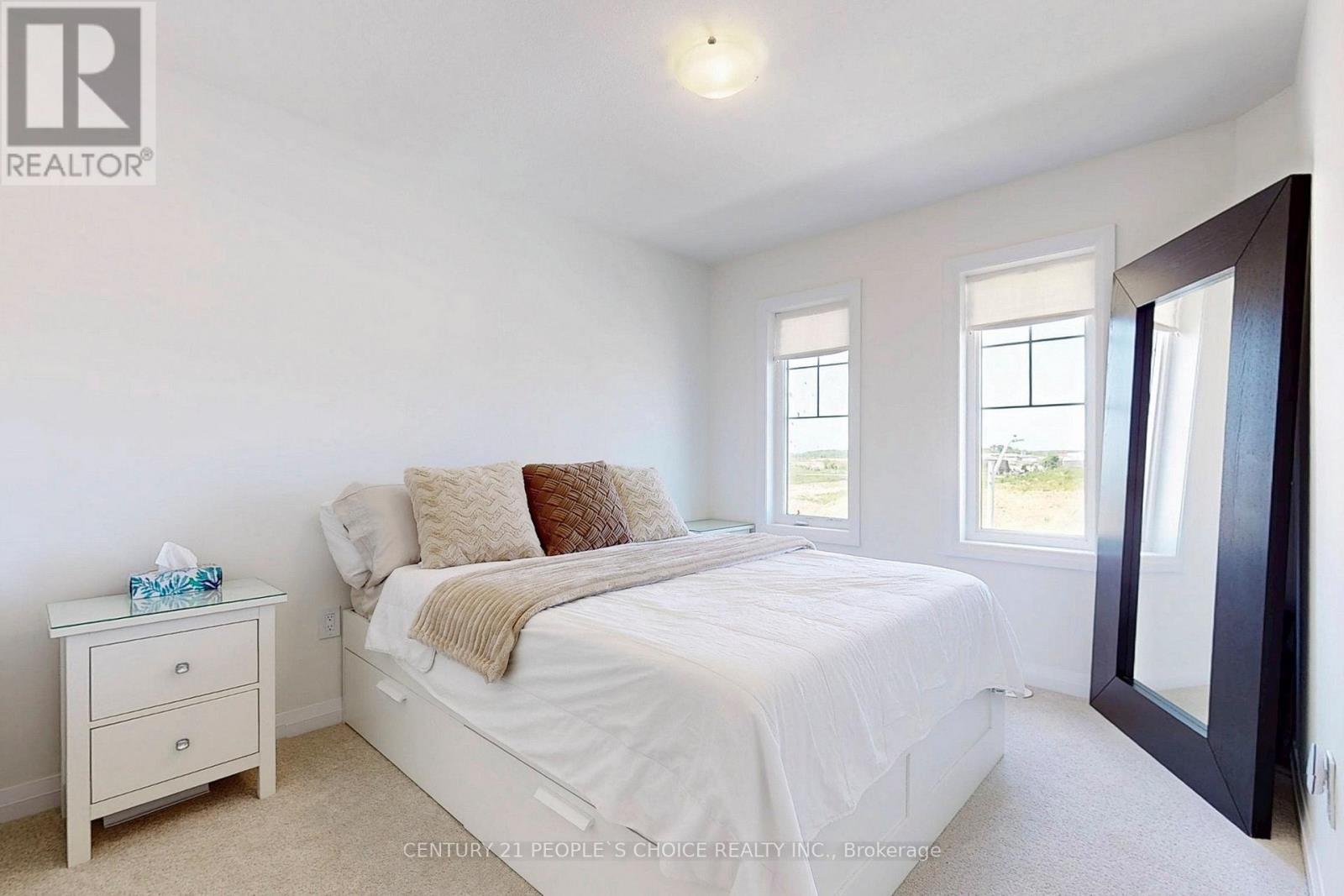 19 Central Market Drive, Haldimand, Ontario  N3W 0J3 - Photo 23 - X12644494