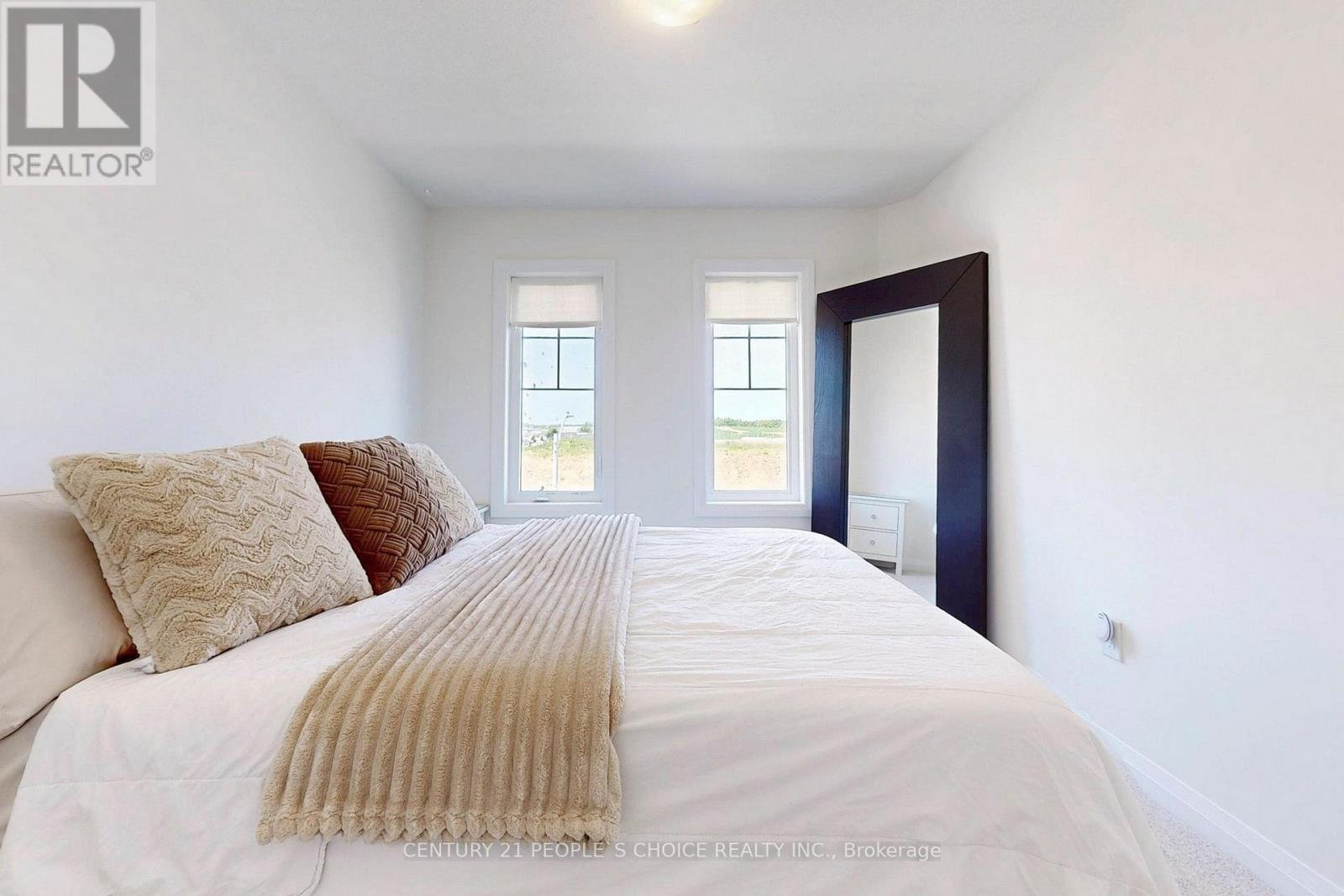 19 Central Market Drive, Haldimand, Ontario  N3W 0J3 - Photo 26 - X12644494