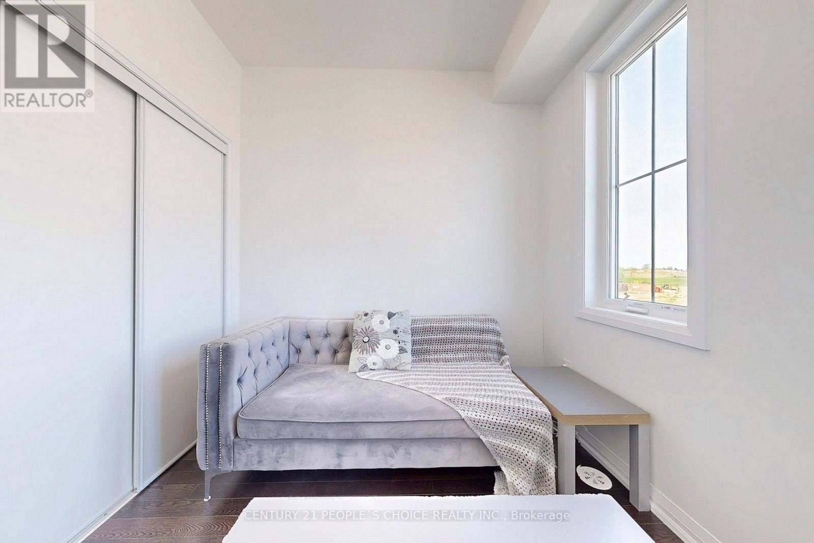 19 Central Market Drive, Haldimand, Ontario  N3W 0J3 - Photo 30 - X12644494